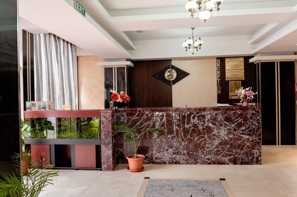 Hotel Gmg Constanta Exterior photo